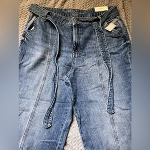 Size 16 flared women’s jeans.